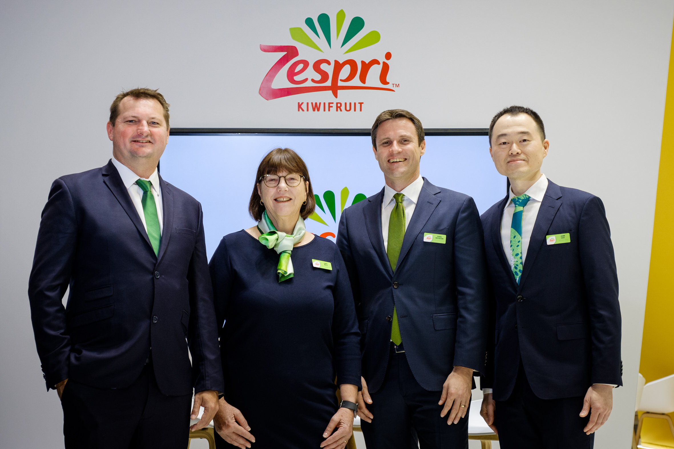 Zespri Director Nathan Flowerday with Linda Mills (Chief Market Performance Officer), Dan Mathieson (CEO), Jiunn Shih (Chief Growth Officer) - © Zespri