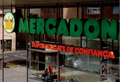 Turnover for family-owned supermarket chain Mercadona – by far the leader in Spain’s grocery market – rose 2% last year to reach €20.16 billion, its annual report shows.