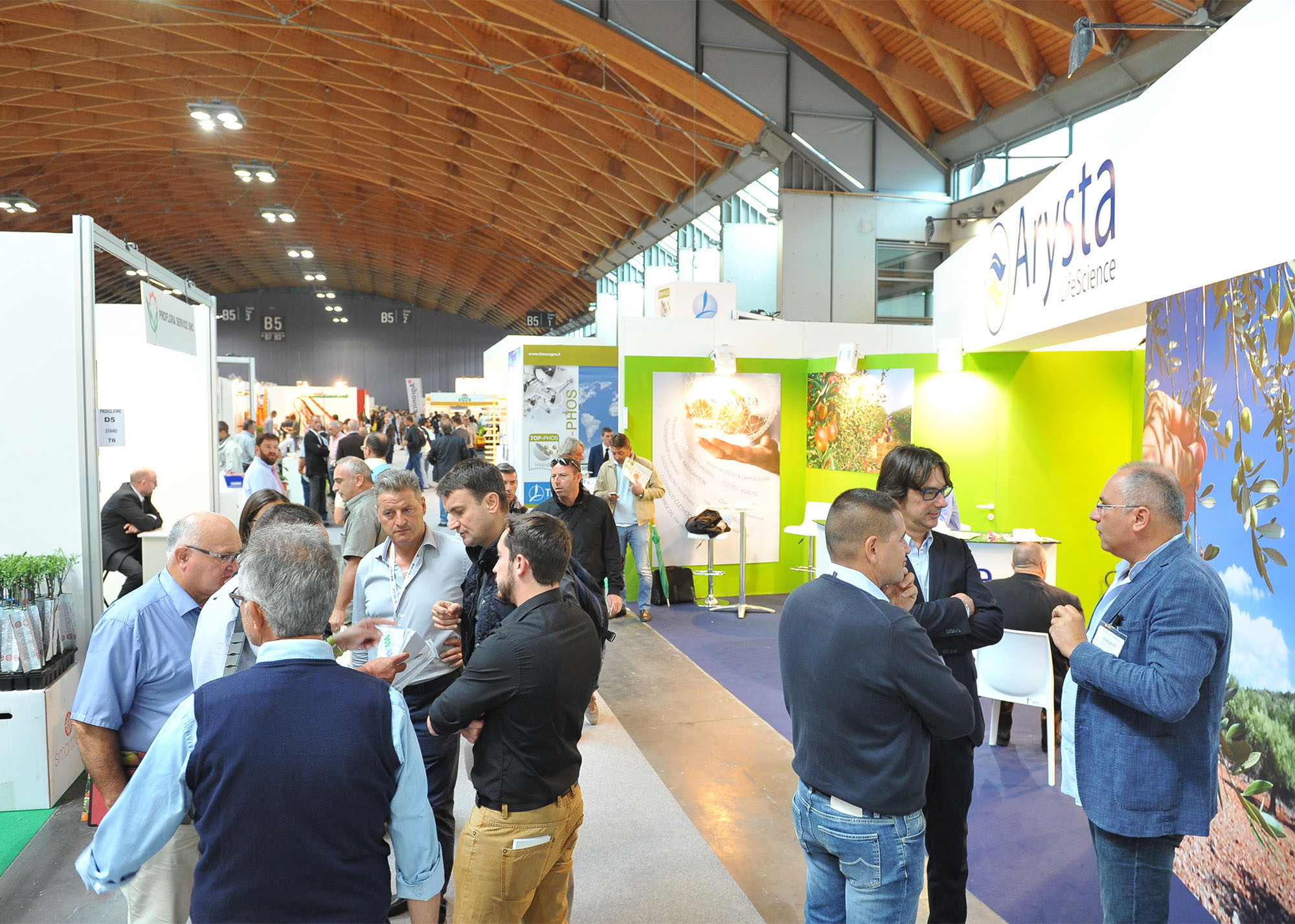 The increasingly international Macfrut trade fair attracted major foreign delegations and will now be followed by the new Mac Fruit Attraction event in Egypt in May.
