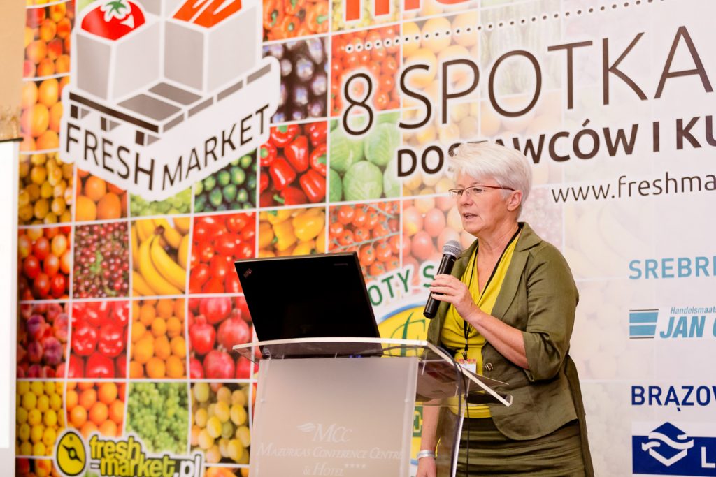 At Fresh Market Conference 2015, Bioekspert’s Dorota Metera talks about the marketing and sale of organic produce in supermarkets in Poland.