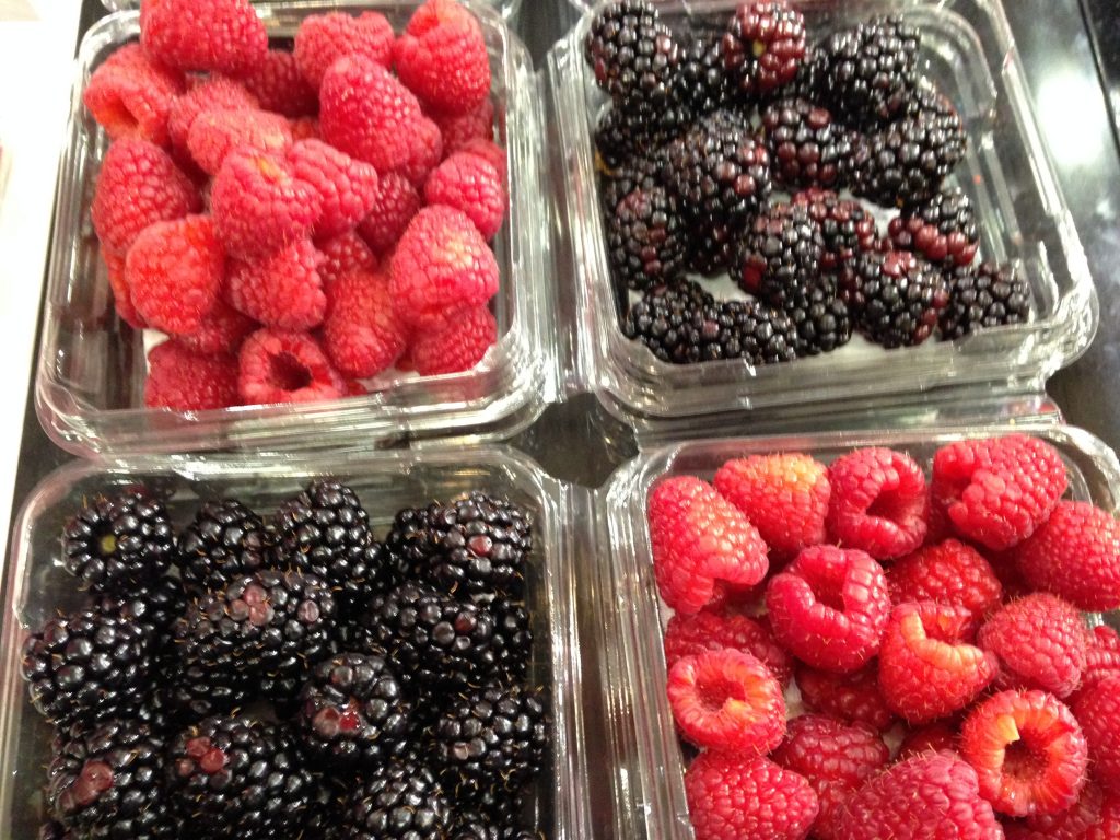 Spanish soft fruit production increases and consolidates as an alternative to strawberries.