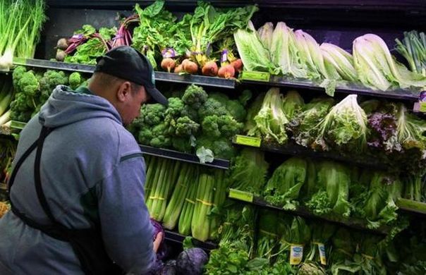 US consumers warned not to eat Romaine Lettuce following E.Coli outbreak