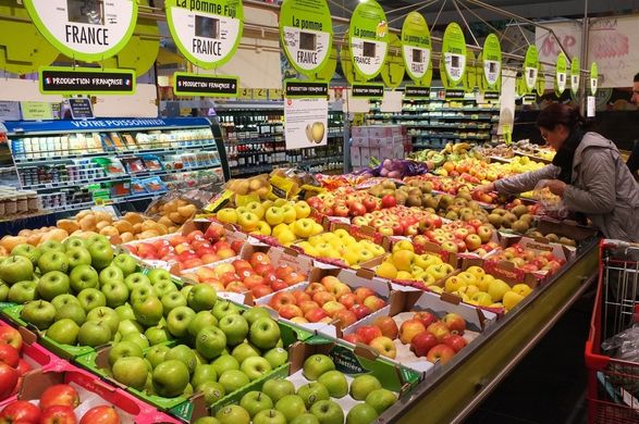 French consumption of fresh produce falls while expenditure rises