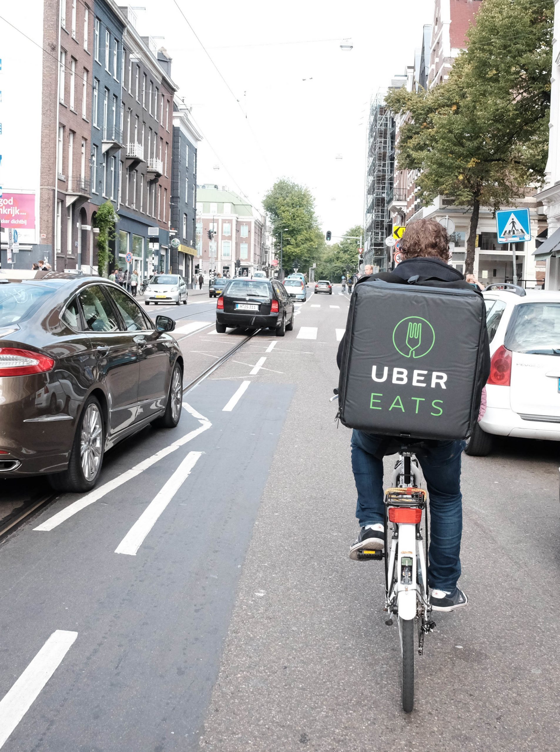 Uber to enter grocery-delivery market
