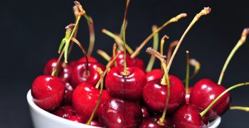 Cherry Special Committee of the Chilean Fruit Exporters Association launched the 2019/20 cherry wholesale season in China