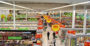 UK supermarket sales slow