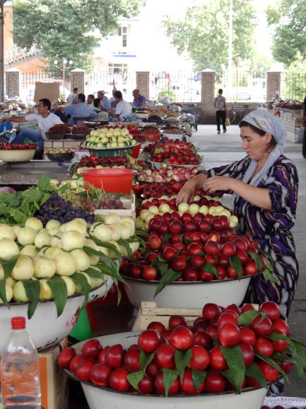 Uzbekistan’s stone fruit exports weather pandemic