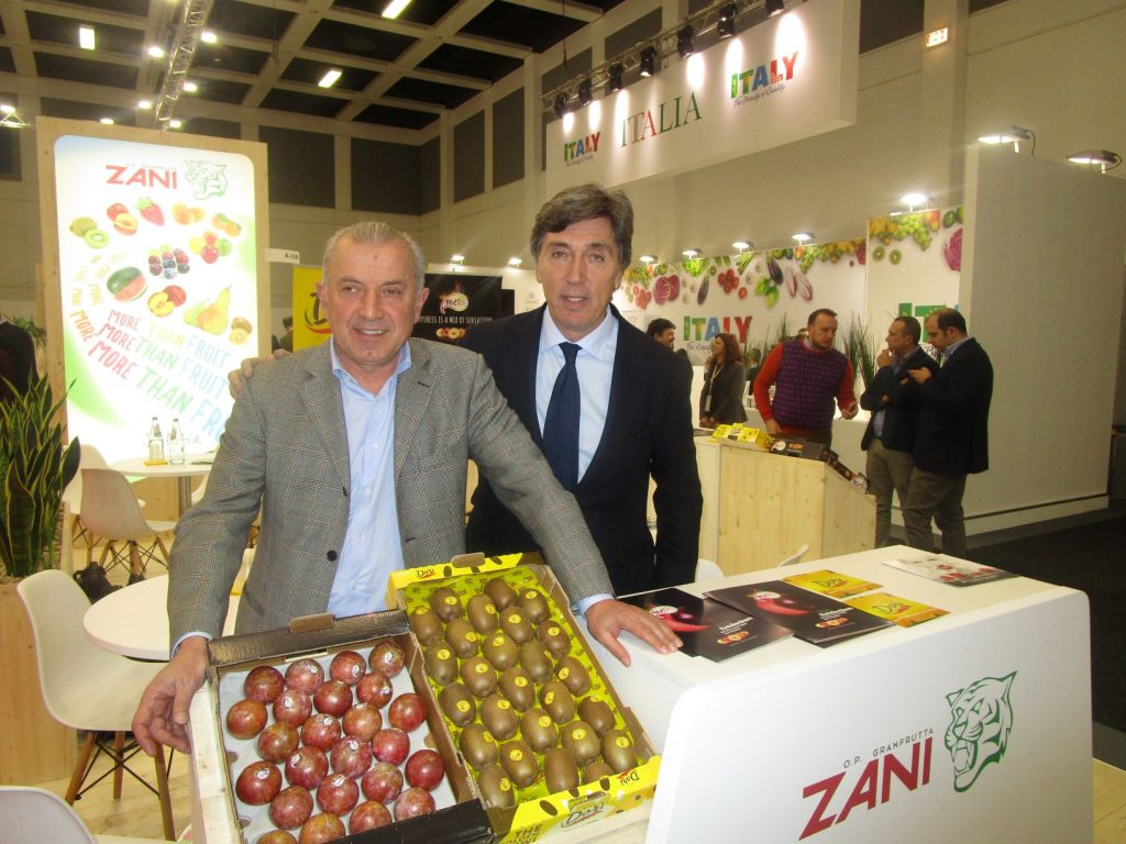 Granfrutta Zani increases volumes of white-fleshed peaches 