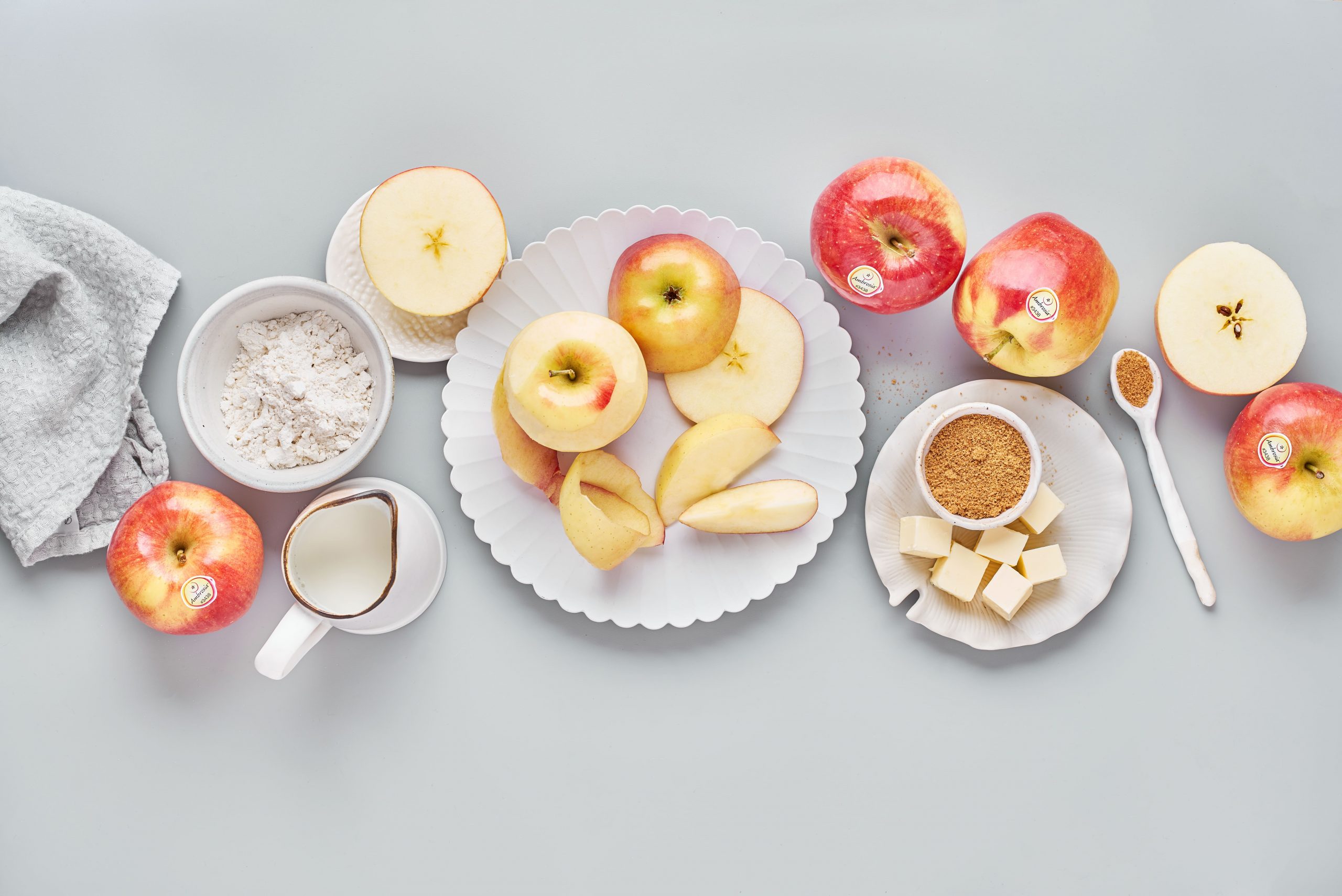Ambrosia ™ delights our palates with tasty apple-starring recipes