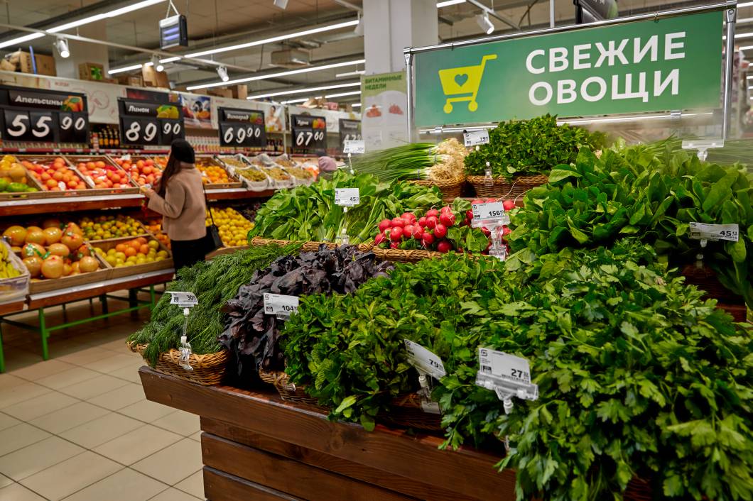 The merge of two large Russian retailers is announced for this summer