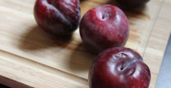 Californian plums to enter Japan for first time