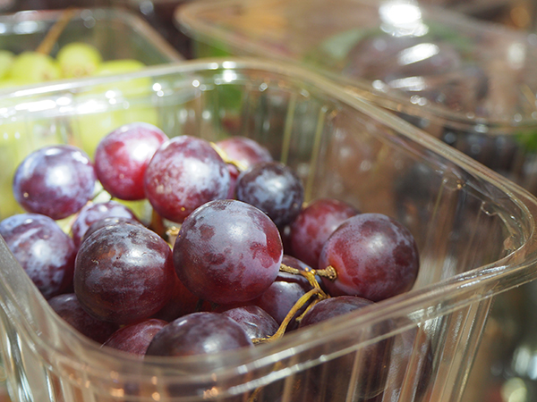 Grapes in packaging at Fruit Logistica 2020. Cooyright: Eurofresh Distribution.