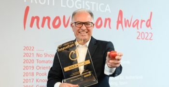 Amela tomato scoops FRUIT LOGISTICA Innovation Award