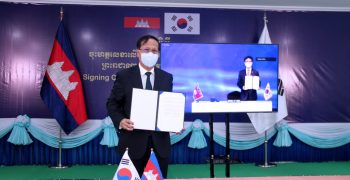 Cambodia-South Korea sign free trade deal