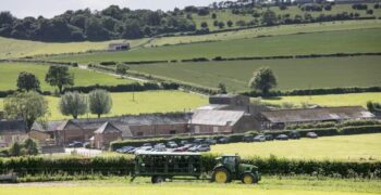 UK farmers to protest at sites owned by major retailers over unfair treatment